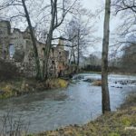 Лососна – руины водяной мельницы 19 века деревня Лососна