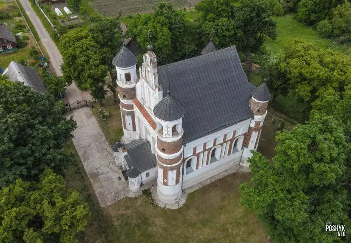Абарончы храм у вёсцы Мураванка