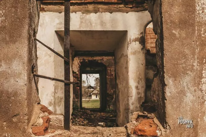 Раванічы - касцёл 19 стагоддзя Раванічы - касцёл 19 стагоддзя