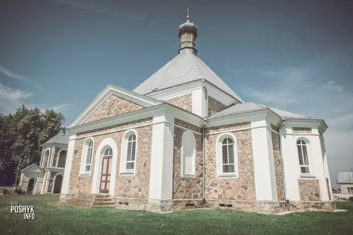 Свята-Васкрасенская царква ў Ярэмічах