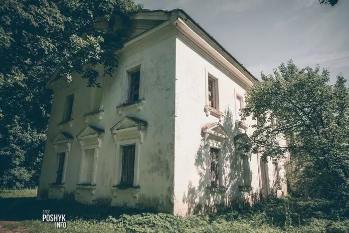 бібліятэка Храптовічаў Бібліятэка ў Шчорсах