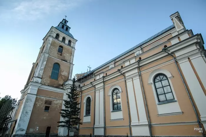 Касцёл Свір фота Касцёл Свір фота