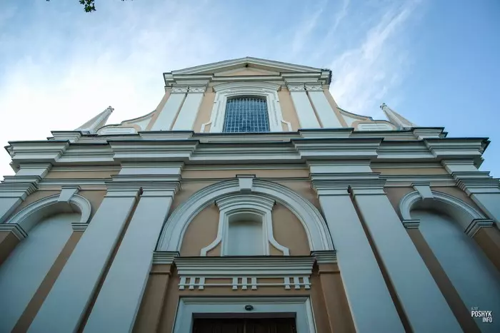 Мікалаеўскі касцёл Свір Касцёл у пасёлку Свір