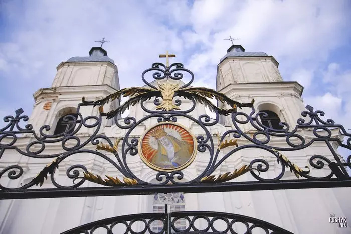 Брама ў Дунілавічах