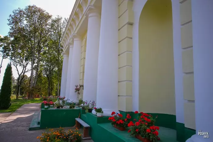 Касцёл у вёсцы Варонча