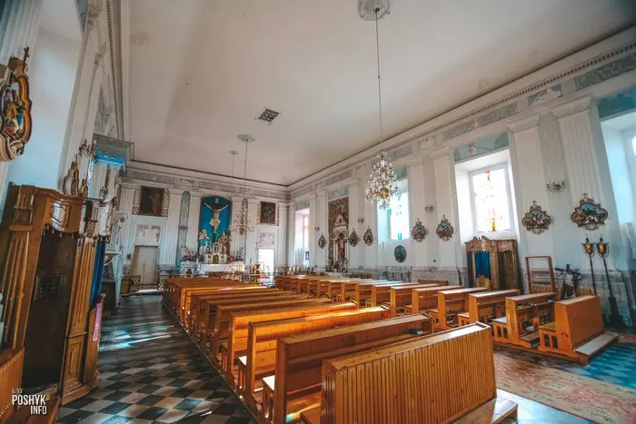 Мосар інтэр'ер