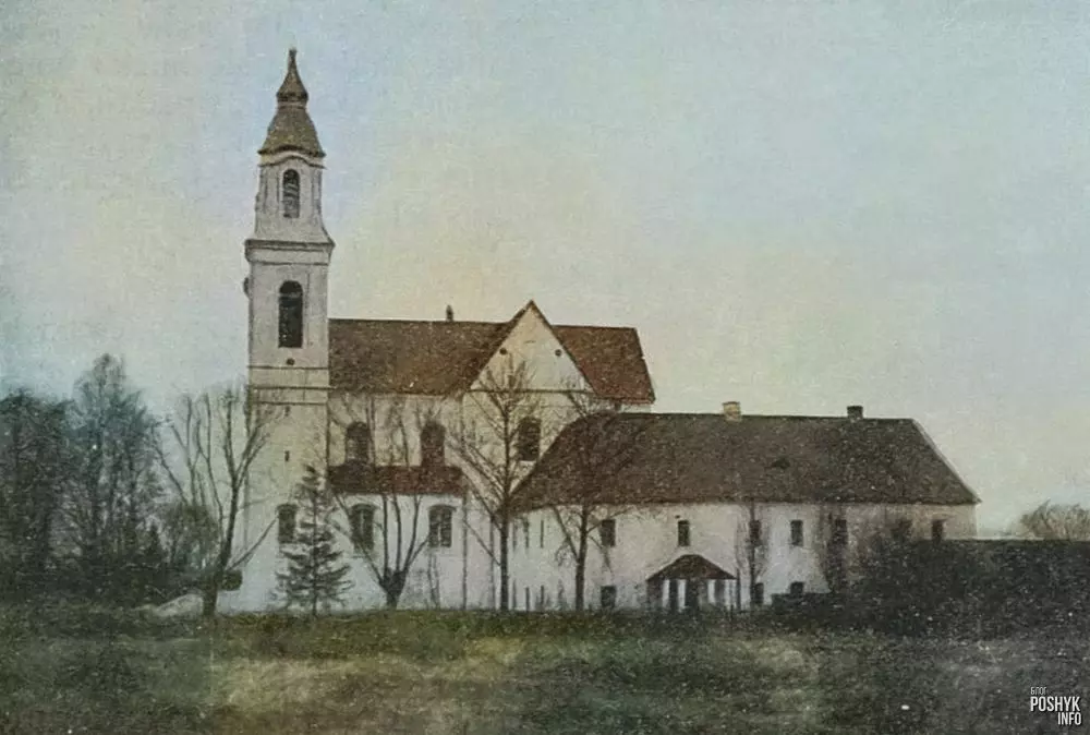 Руіны ў вёсцы Селішча