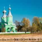Деревянная церковь в деревне Старый Крупец