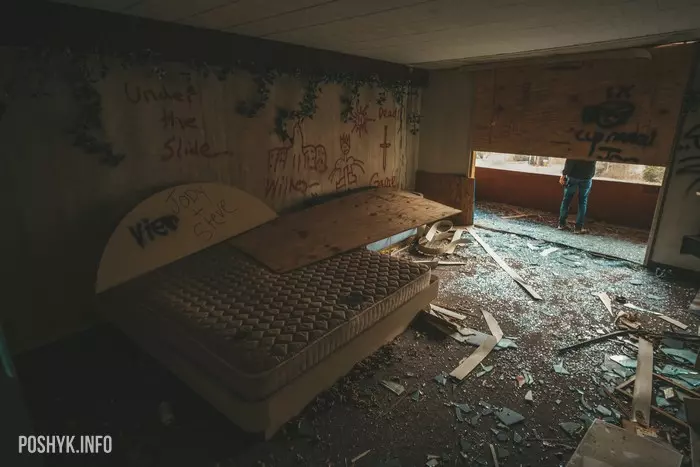 Abandoned Penn Hills Resort in Pennsylvania Penn Hills Resort in Pennsylvania