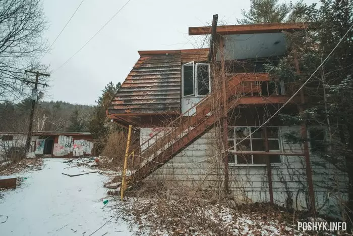 Abandoned Penn Hills Resort in Pennsylvania Abandoned Penn Hills Resort in Pennsylvania, USA