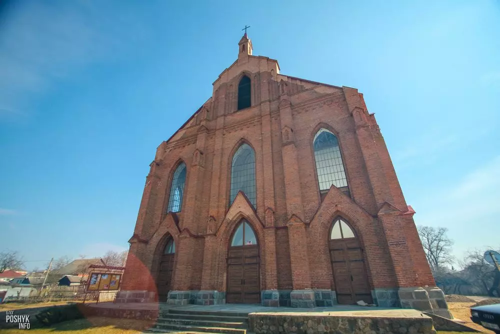 Касцёл у пасёлку Ушачы Касцёл у пасёлку Ушачы