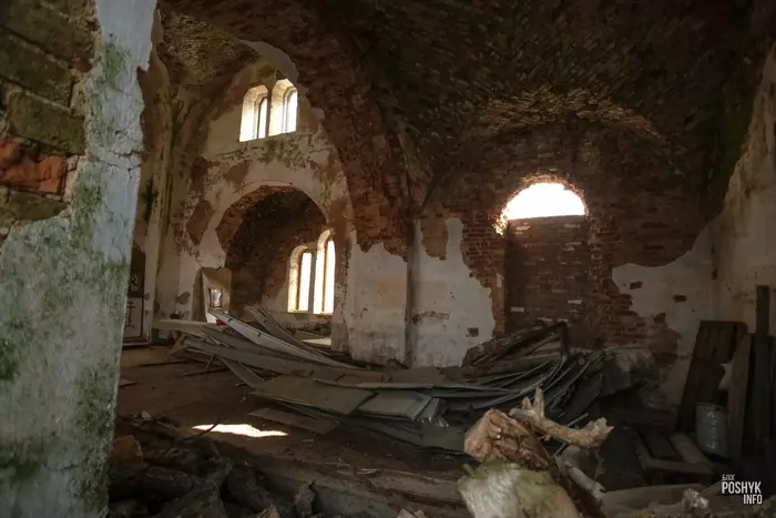 Марцінава, Беларусь Закінутая царква ў вёсцы Марцінава