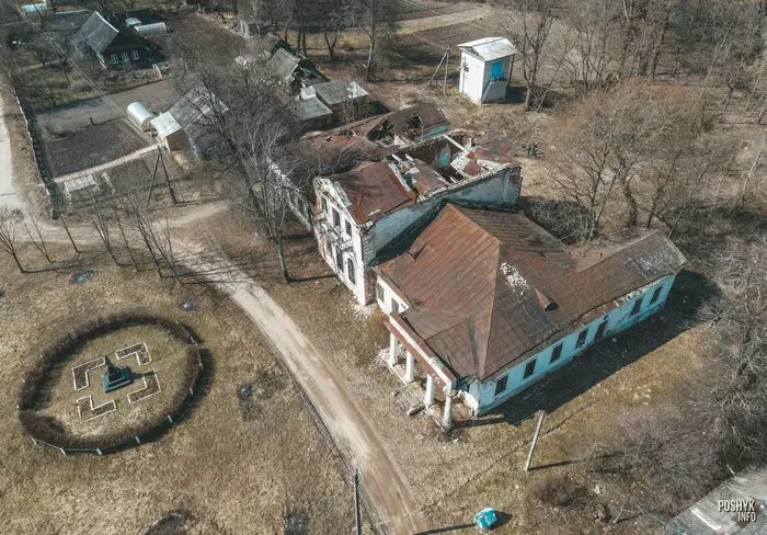 Закінутая сядзіба Грабніцкіх у вёсцы Арэхаўна сядзіба Грабніцкіх Арэхаўна