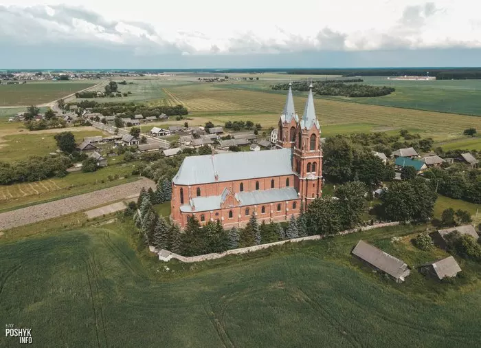 Неагатычныя касцёлы Беларусі