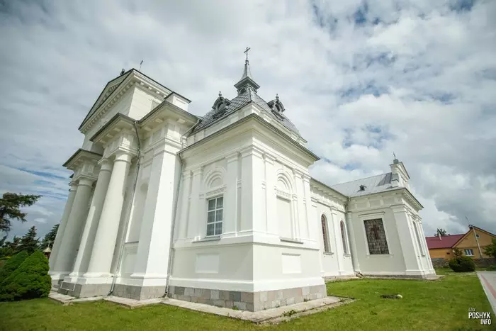 Касцёлы Беларусі - храм у Індуры