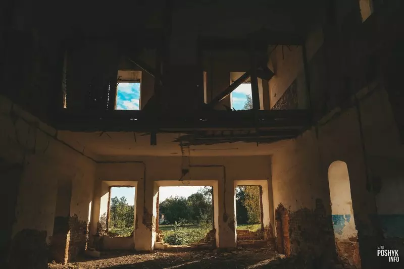 Занядбаны дом Вераскава