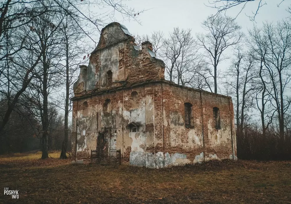 Занядбаны касцёл у Беларусі