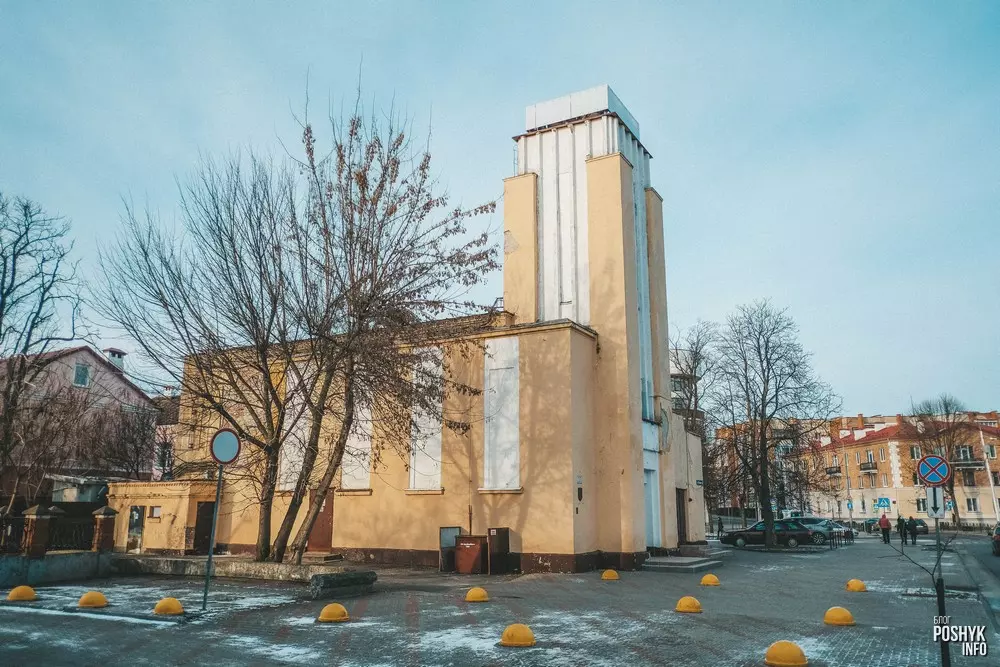 Былая кірха ў Брэсце на вуліцы Карла Маркса Былая кірха ў Брэсце на вуліцы Карла Маркса