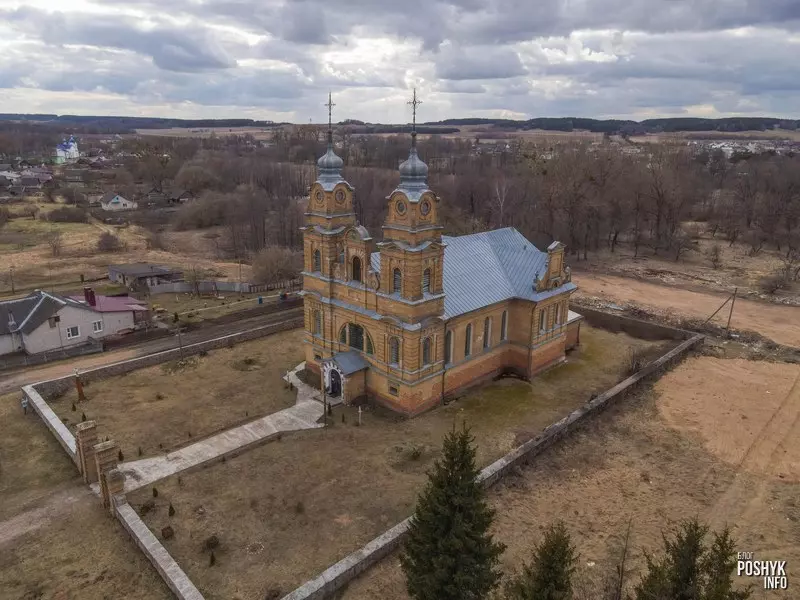 Касцёл Святога Антонія Падуанскага у вёсцы Дварэц Касцёл Святога Антонія Падуанскага у вёсцы Дварэц