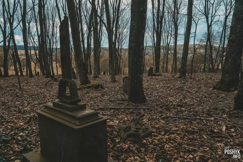 Старадаўнія могілкі Моўчадзь Старадаўнія могілкі Моўчадзь