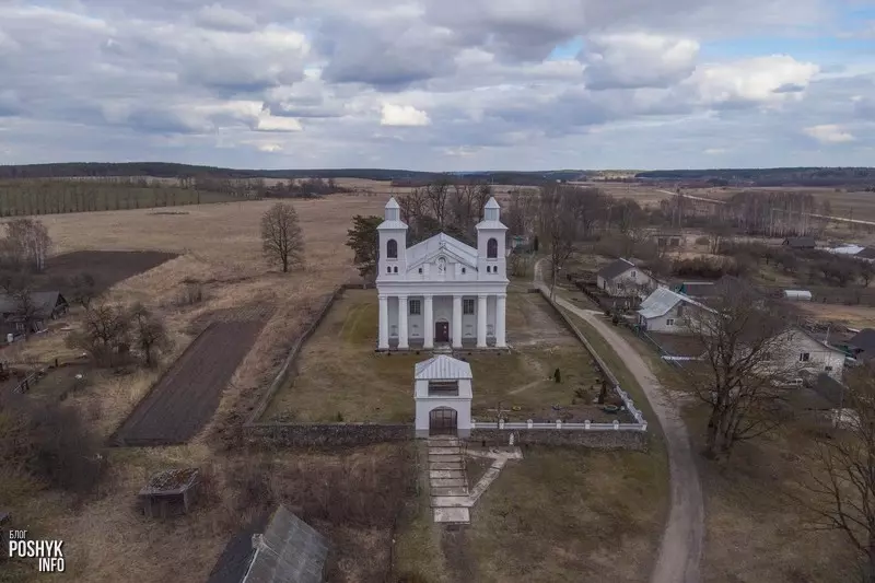 Храм у вёсцы Раготна