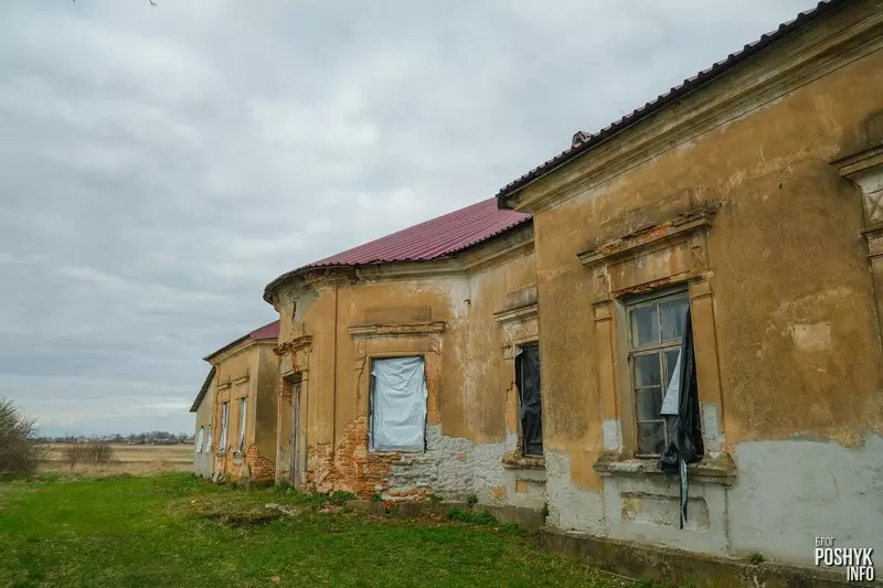 Былая сядзіба Бжазоўскіх у вёсцы Янавічы