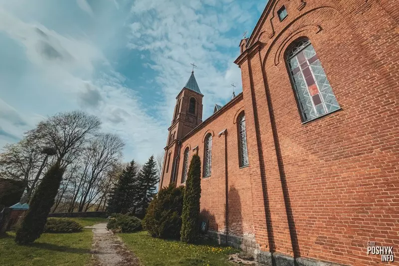 Касцёл у Мілюнцах Касцёл у Мілюнцах
