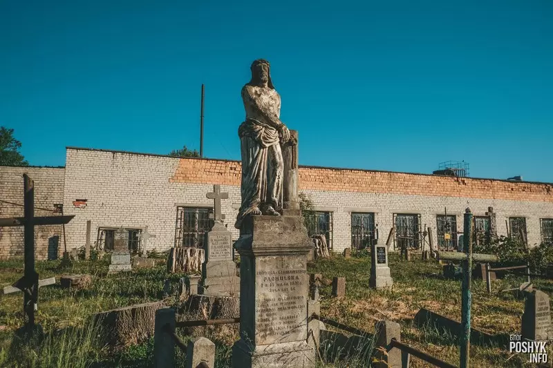 Статуя Езуса ў Брэсце