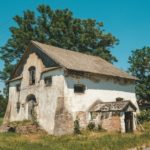Бывший монастырь в деревне Именин