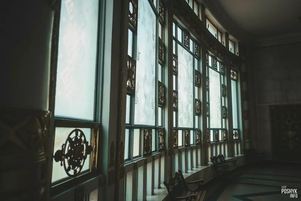 Вітражы ў ГУМе на 3 паверсе