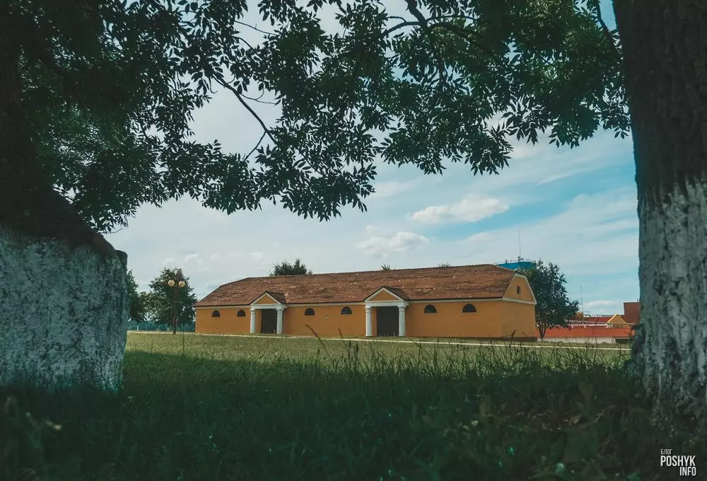 Стайня ў Мажэйкава Стайня ў Мажэйкава