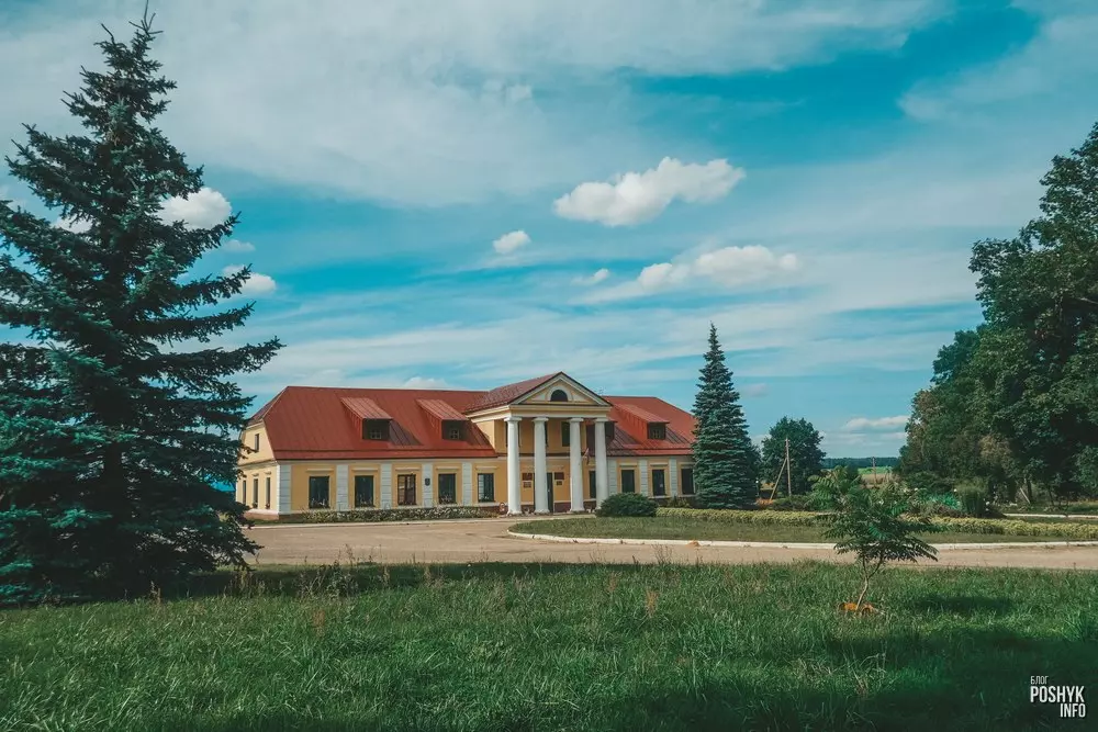 Сядзіба Брахоцкіх-Ромераў у Мажэйкаве Сядзіба Брахоцкіх-Ромераў у Мажэйкаве