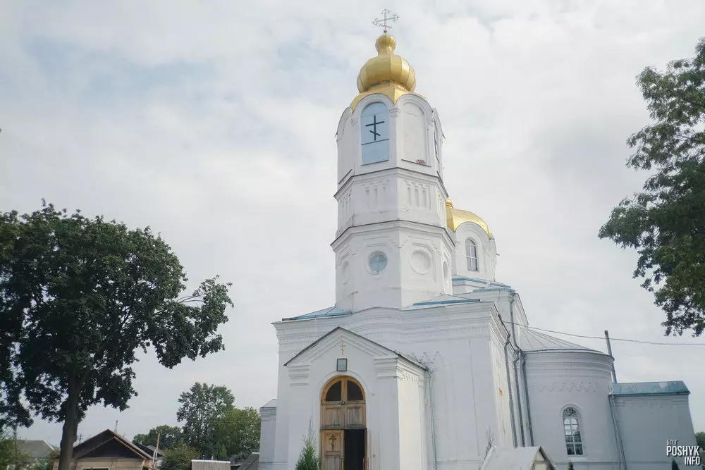 Васкрасенская царква ў Дзісне