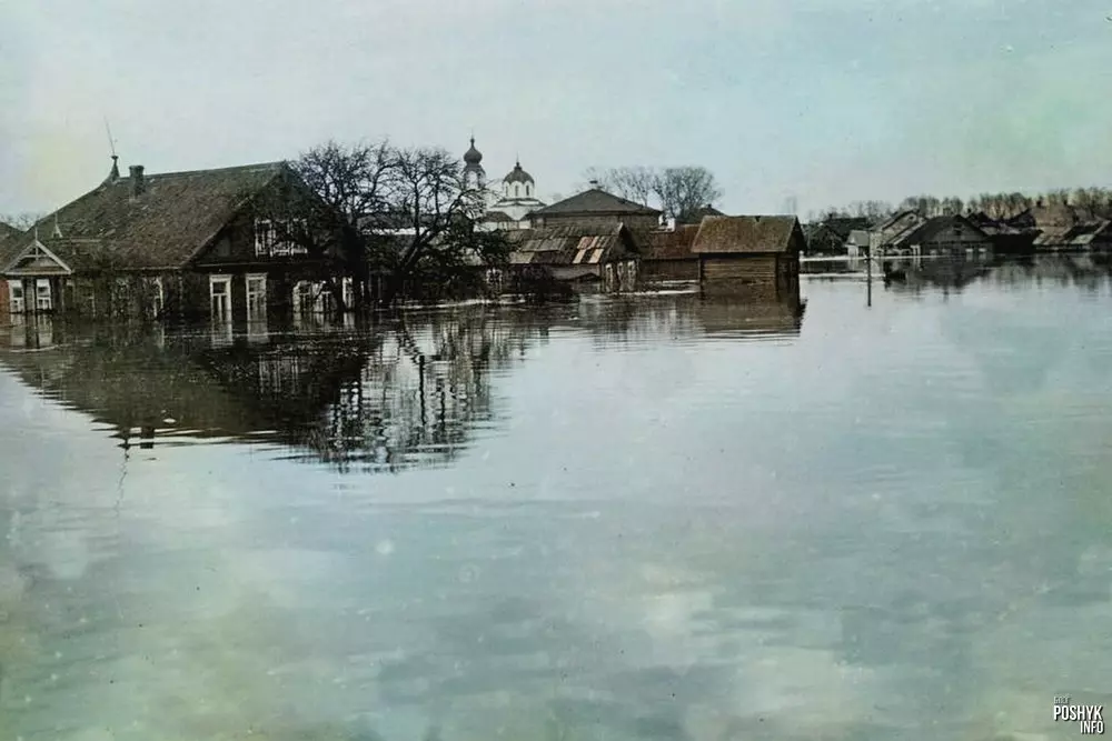 Царква ў Дзісне на старым здымку 1931 года Царква ў Дзісне на старым здымку 1931 года