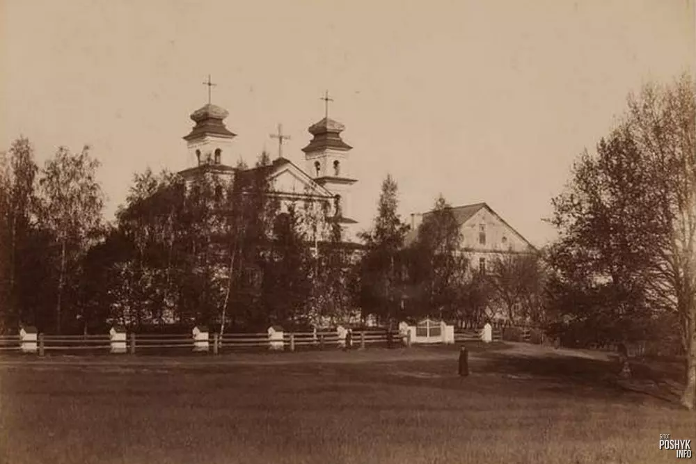 Костел в Воронче на фотографии Боретти