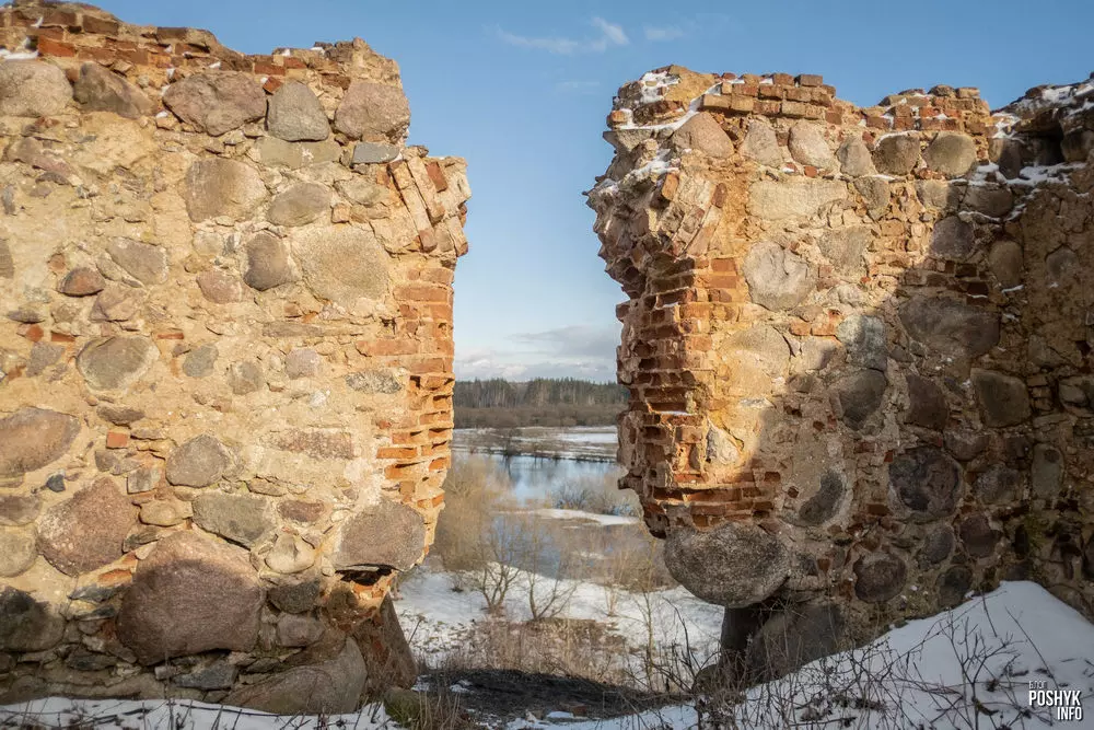Руіны ў мястэчку Свіслач