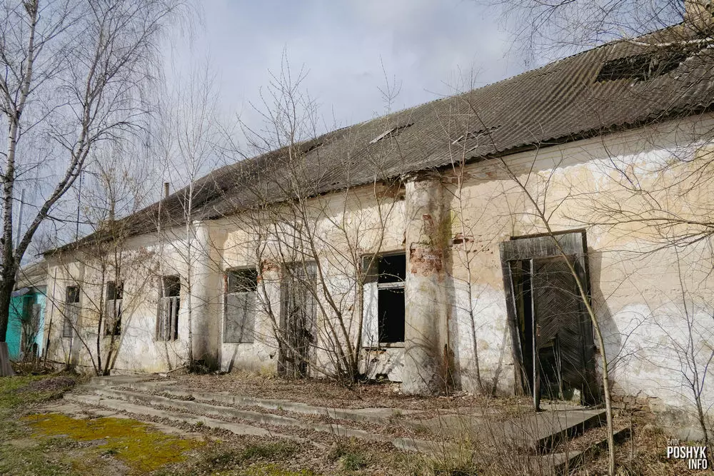 Былая сядзіба Крывіцкіх-Тарасовічаў у Лунна (мястэчка Воля) Былая сядзіба Крывіцкіх-Тарасовічаў у Лунна (мястэчка Воля)