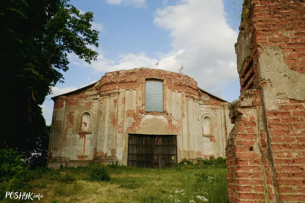 Руіны храма Святога Іаана Хрысціцеля ў Грынявічах Руіны храма Святога Іаана Хрысціцеля ў Грынявічах