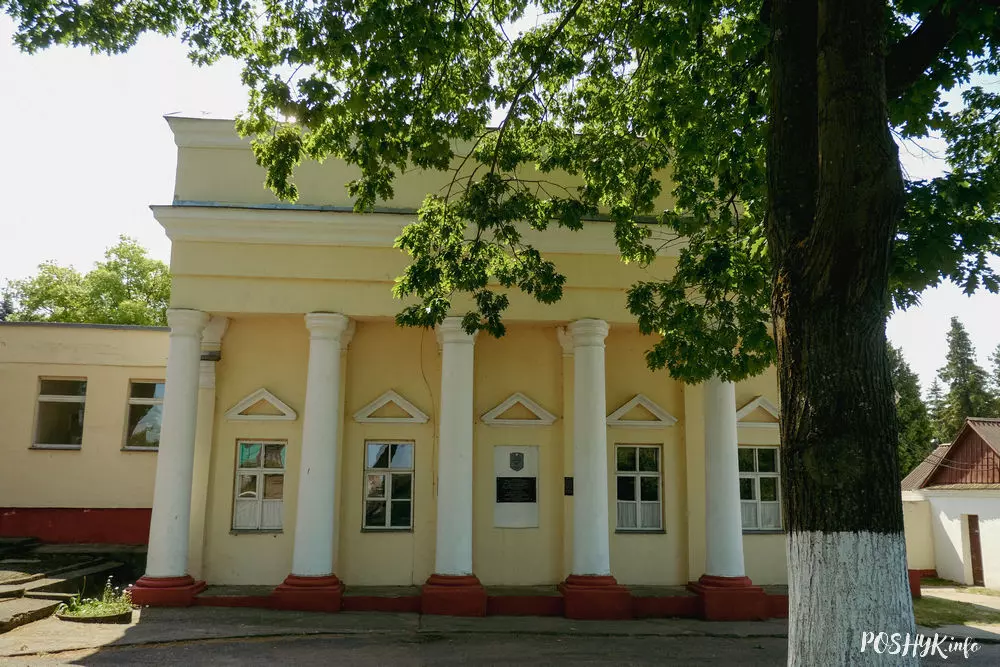 Старадаўняя гімназія ў Свіслачы Старадаўняя гімназія ў Свіслачы