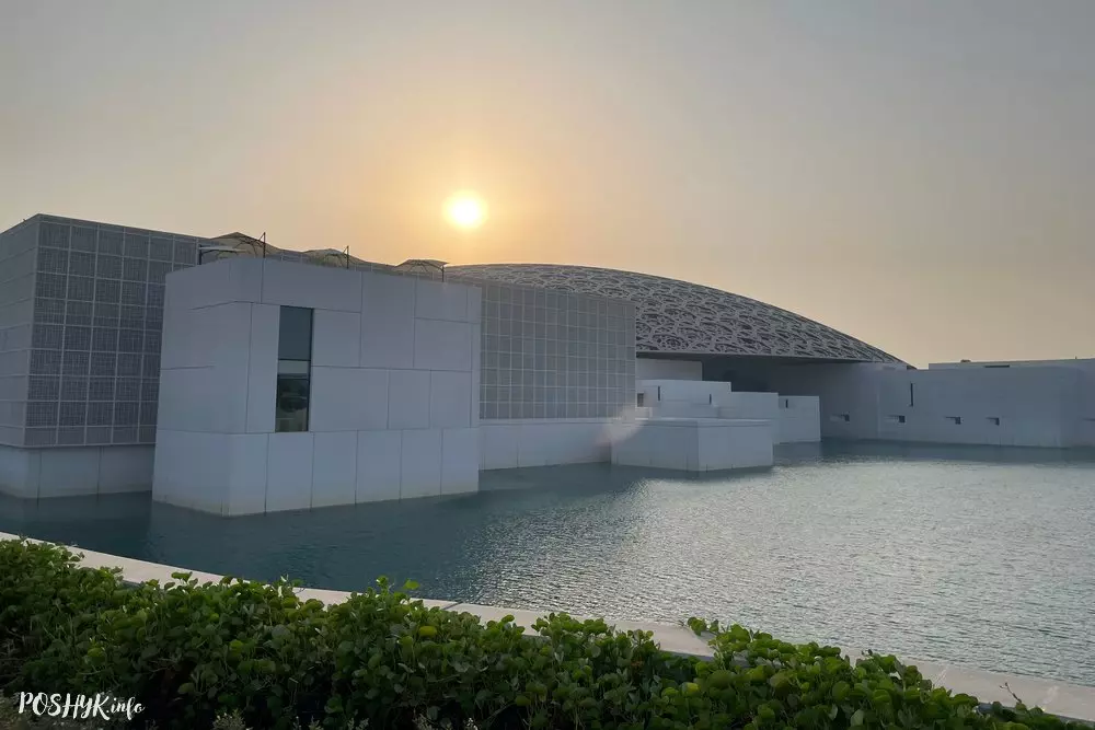 Unusual museum in Abu Dhabi Unusual museum in Abu Dhabi