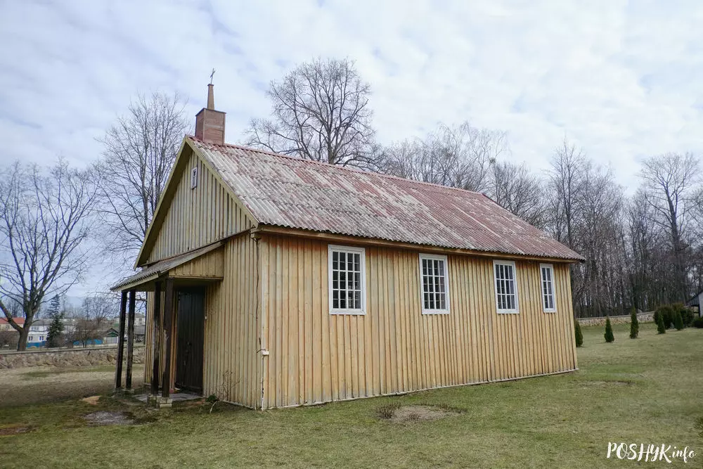 Стары храм у вёсцы Налібакі