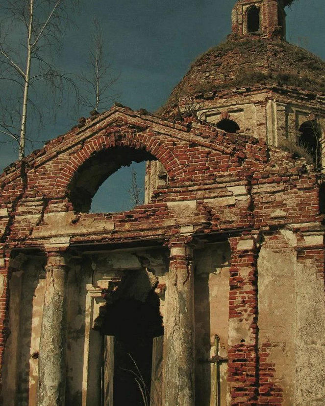 Руины храм Беларусь