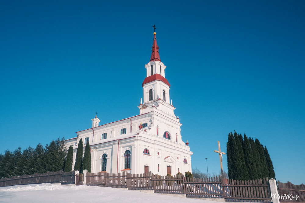 Петрапаўлаўскі касцёл у вёсцы Мядзведзічы Петрапаўлаўскі касцёл у вёсцы Мядзведзічы