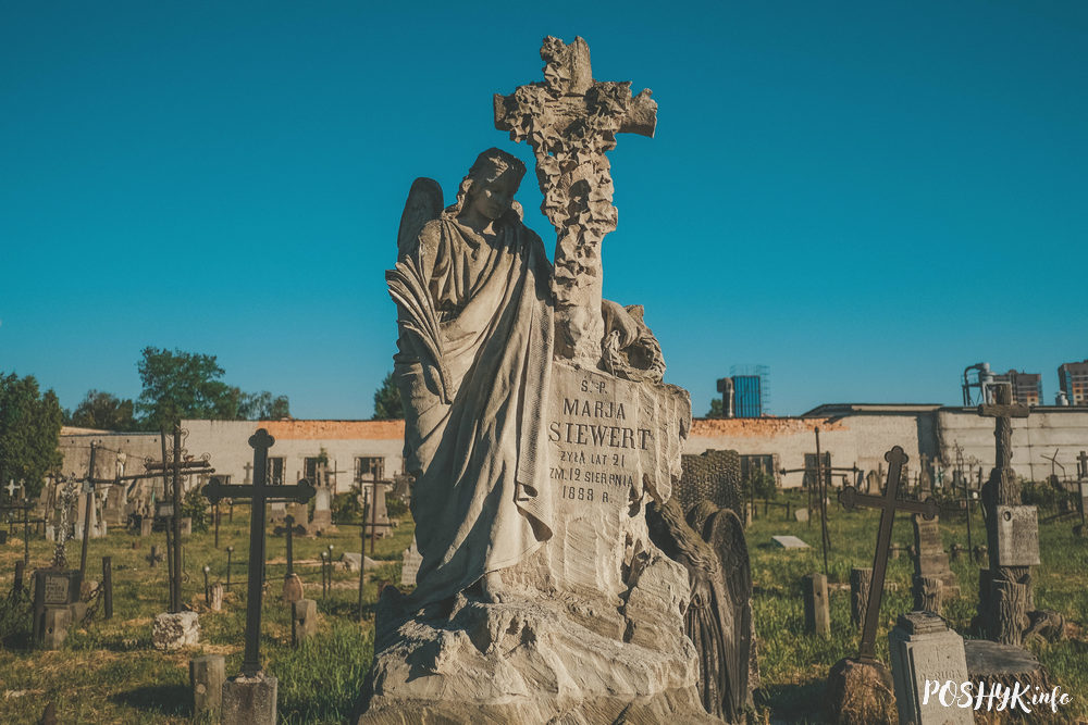 Каталіцкія могілкі і капліца 19 стагоддзя ў Брэсце