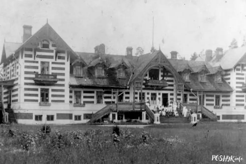 Рэшткі палаца Тышкевічаў "Вялае" Рэшткі палаца Тышкевічаў "Вялае"