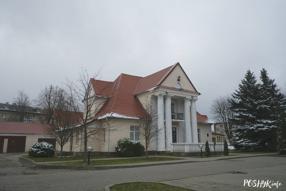 Незвычайная забудова ў Наваградку