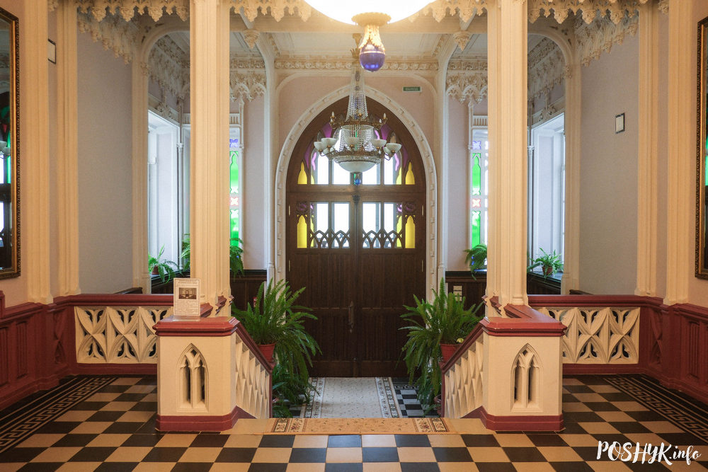 Як выглядае Чырвоны Бераг унутры?