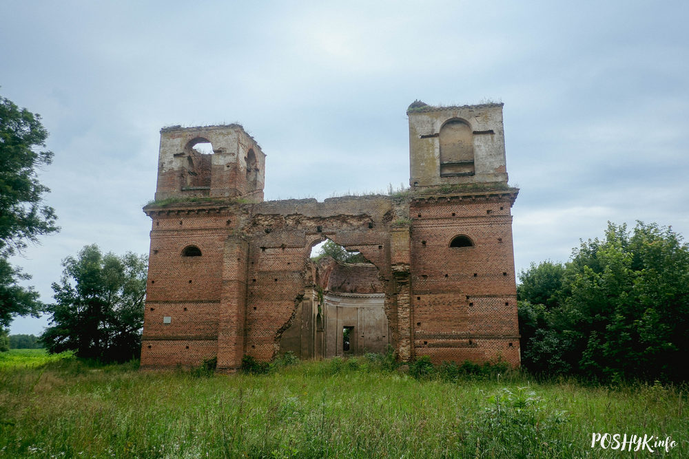 Рэшткі касцёла Святых Анёлаў-Ахоўнікаў у Канічах Костел Каничи