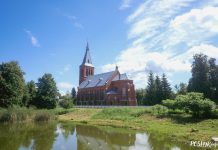 Неагатычны касцёл у Альковічах Касцёл Дабравешчання Найсвяцейшай Дзевы Марыі, вёска Альковічы