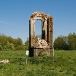 Ручыца: маёнтак Агінскіх “Ганута” і падвесны масток Ручыца: маёнтак Агінскіх "Ганута" і падвесны масток